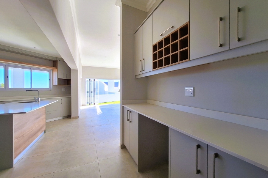 3 Bedroom Property for Sale in Shelley Point Western Cape